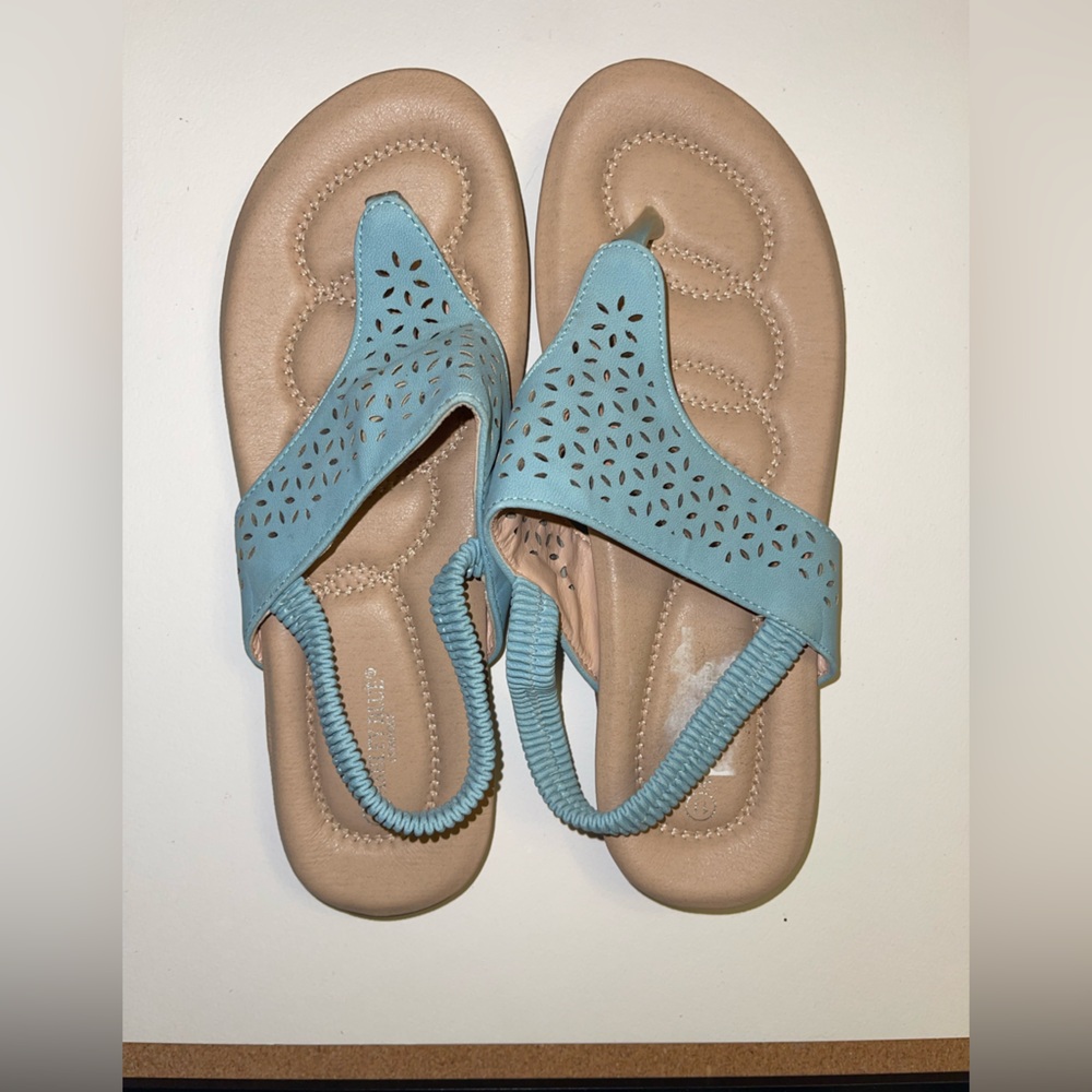Ashley Blue Comfort woman’s Size 11 sandals. Worn once.